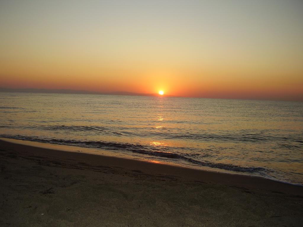 El Greco Beach Hotel Olympiaki Akti Exterior photo